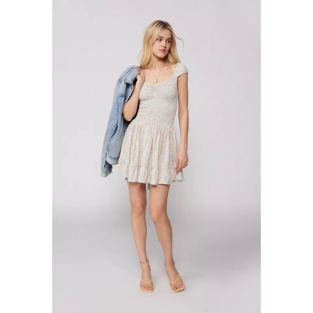 Urban Outfitters Smocked Mini Dress Size Large (NEW) Preppy Coquette